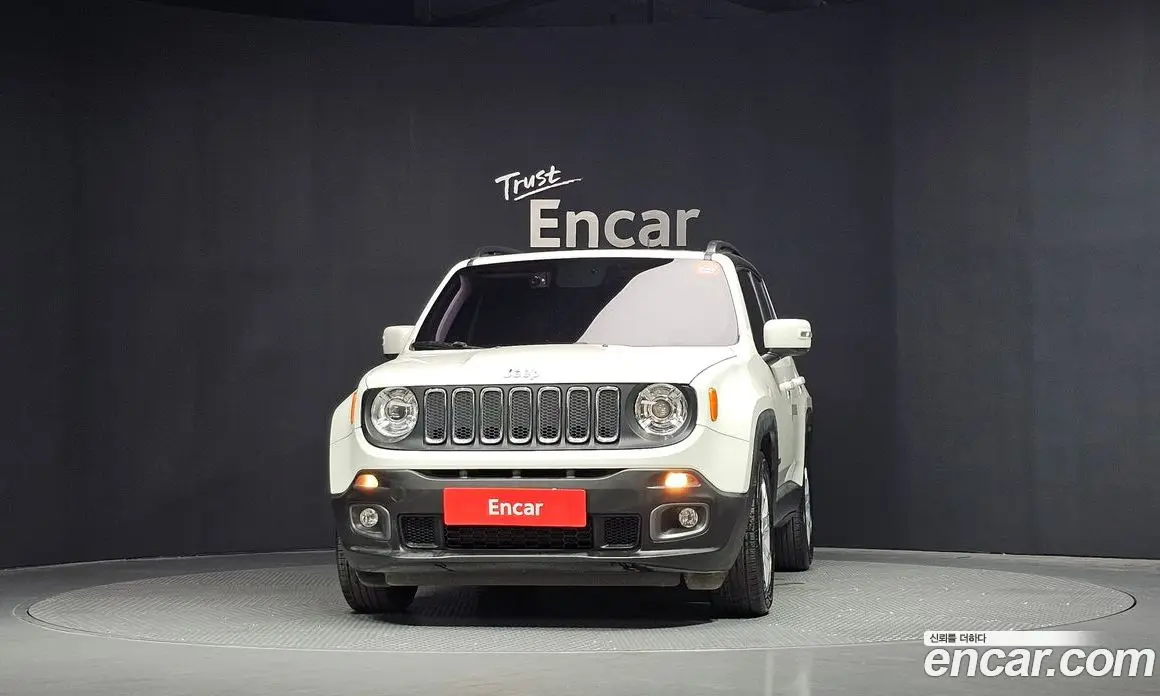 Jeep Renegade 2018 2.4 автомат (гидро), фото 3 Jeep Renegade 2018 2.4 автомат (гидро), фото 3