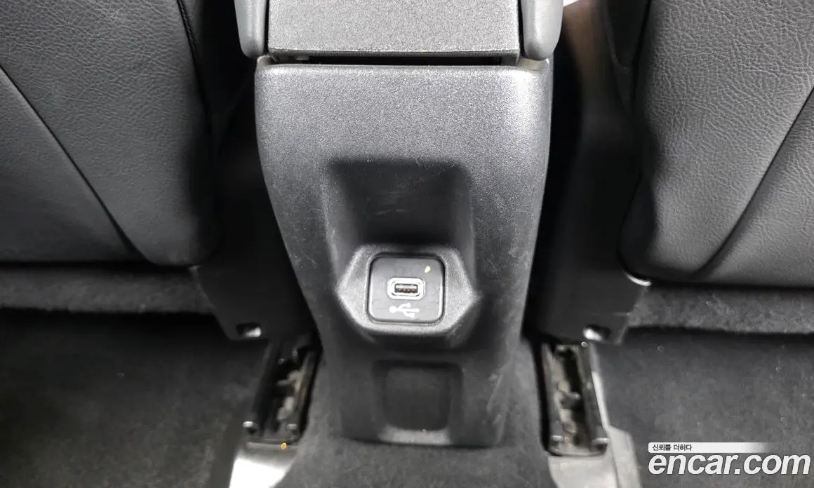 Jeep Renegade 2018 2.4 автомат (гидро), фото 24 Jeep Renegade 2018 2.4 автомат (гидро), фото 24