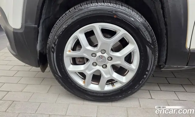 Jeep Renegade 2018 2.4 автомат (гидро), миниатюра 5 Jeep Renegade 2018 2.4 автомат (гидро), миниатюра 5
