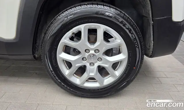 Jeep Renegade 2018 2.4 автомат (гидро), миниатюра 7 Jeep Renegade 2018 2.4 автомат (гидро), миниатюра 7