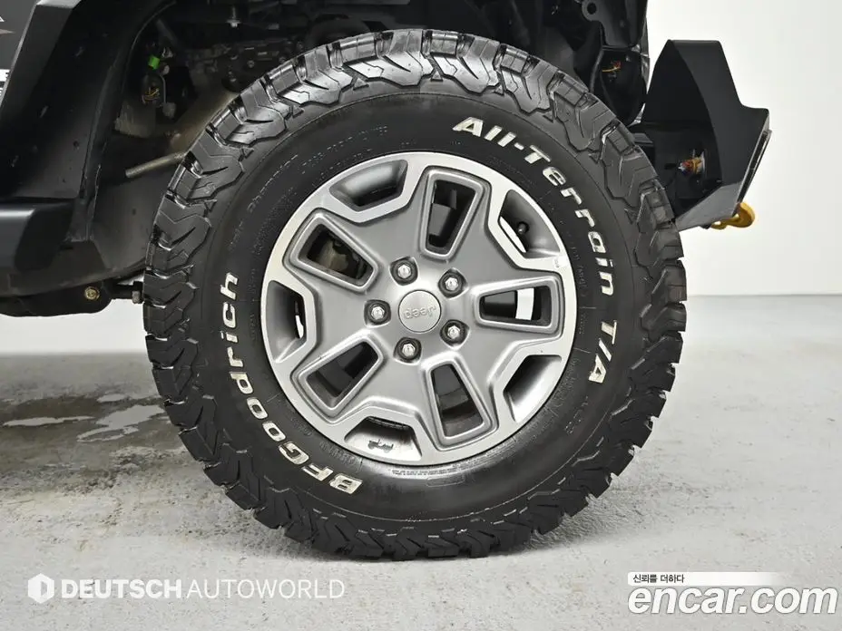 Jeep Wrangler 2016 3.6 автомат (гидро), фото 5 Jeep Wrangler 2016 3.6 автомат (гидро), фото 5