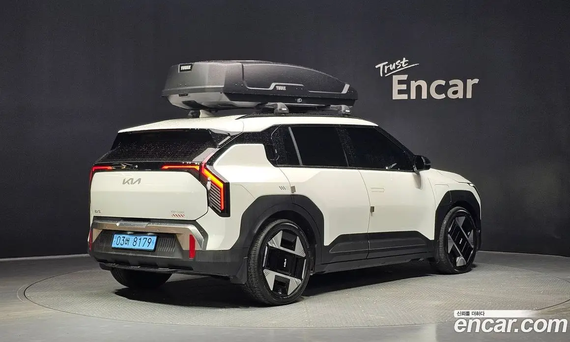 Kia EV3 2024 0.2 автомат (гидро), фото 2 Kia EV3 2024 0.2 автомат (гидро), фото 2