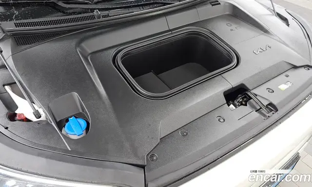 Kia EV3 2024 0.2 автомат (гидро), миниатюра 6 Kia EV3 2024 0.2 автомат (гидро), миниатюра 6