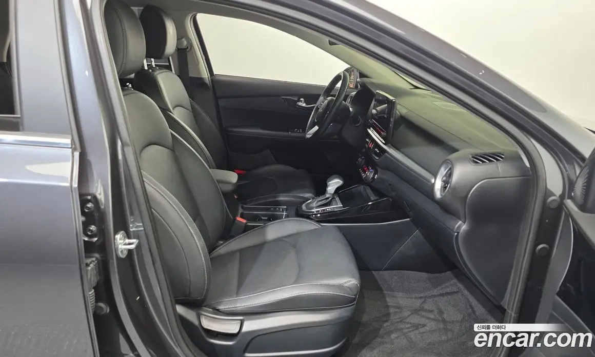 Kia K3 2022 1.6 автомат (гидро), фото 16 Kia K3 2022 1.6 автомат (гидро), фото 16