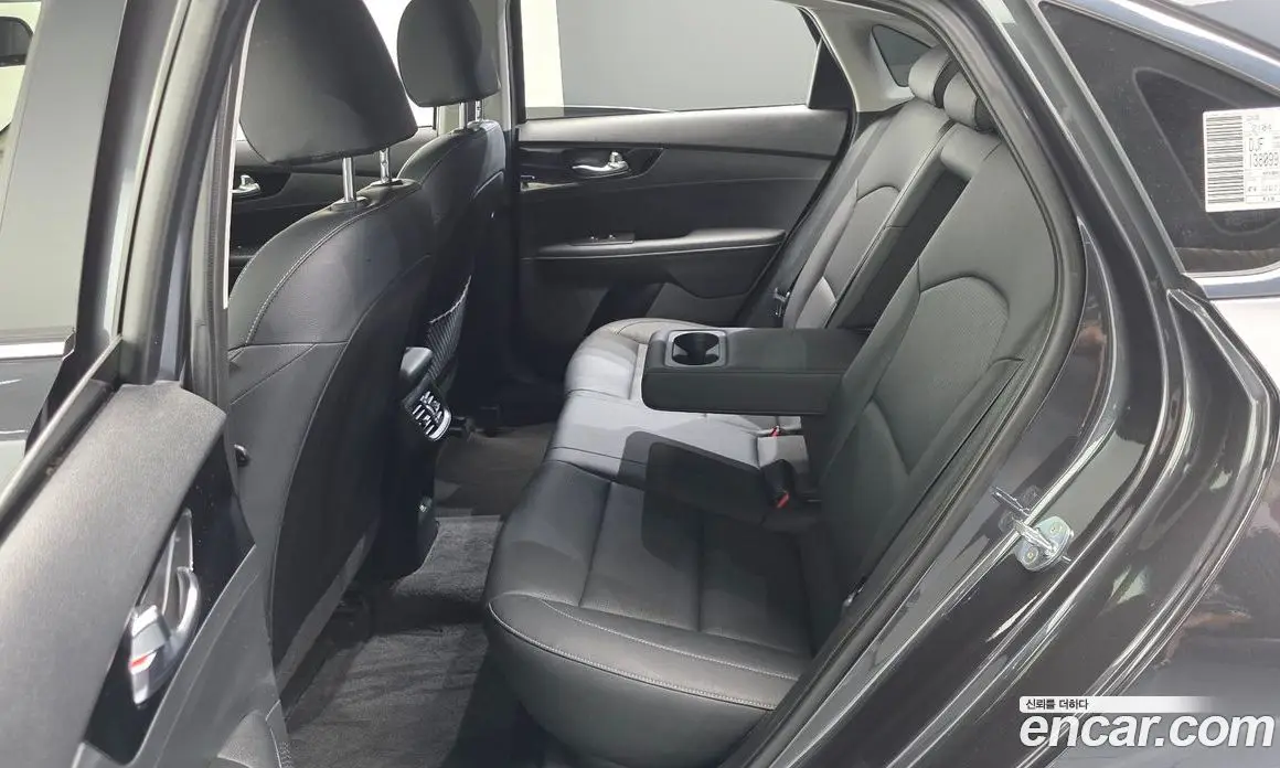 Kia K3 2022 1.6 автомат (гидро), фото 18 Kia K3 2022 1.6 автомат (гидро), фото 18