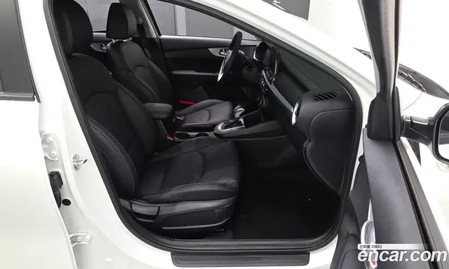 Kia K3 2024 1.6 автомат (гидро), миниатюра 12