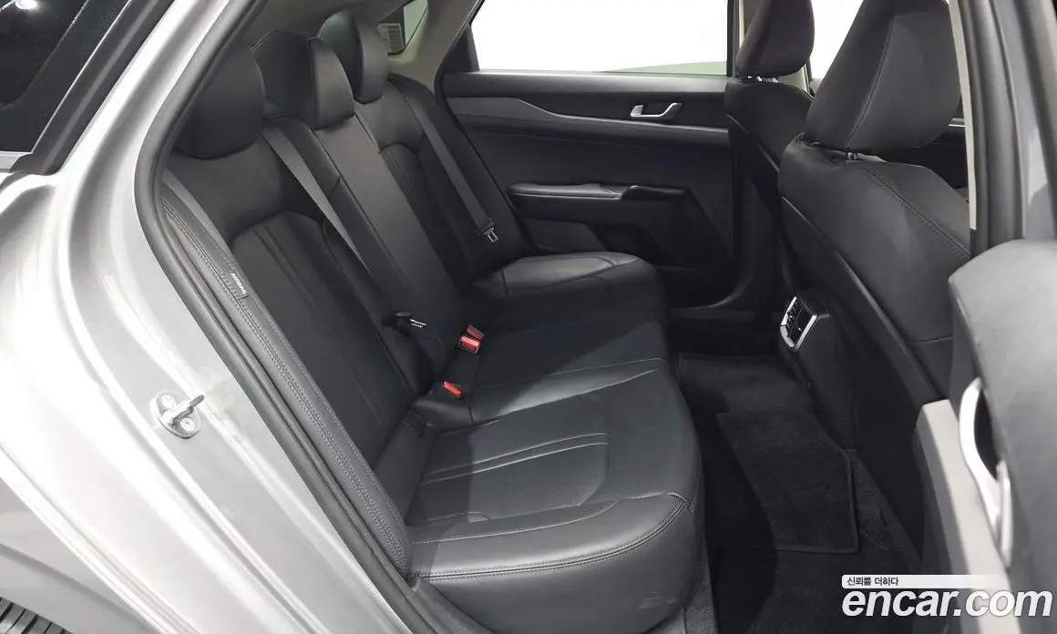 Kia K5 (Optima) 2023 2.0 автомат (гидро), фото 12 Kia K5 (Optima) 2023 2.0 автомат (гидро), фото 12
