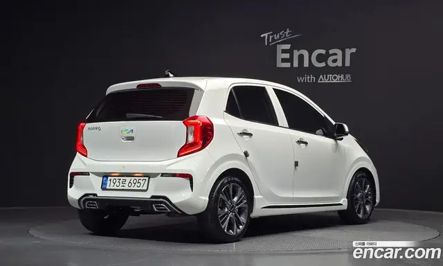 Kia Morning 2022 1.0 автомат (гидро), миниатюра 2