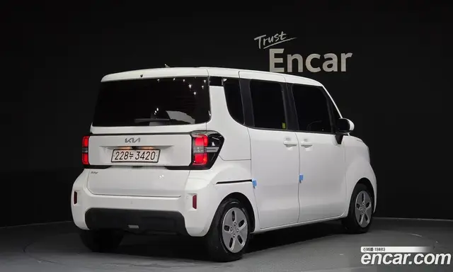 Kia Ray 2023 1.0 автомат (гидро), миниатюра 2 Kia Ray 2023 1.0 автомат (гидро), миниатюра 2