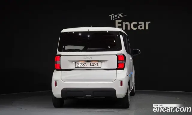 Kia Ray 2023 1.0 автомат (гидро), миниатюра 4 Kia Ray 2023 1.0 автомат (гидро), миниатюра 4