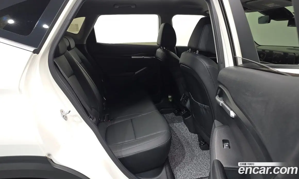 Kia Seltos 2022 1.6 автомат (гидро), фото 18 Kia Seltos 2022 1.6 автомат (гидро), фото 18