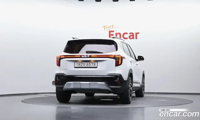 Kia Seltos 2022 1.6 автомат (гидро), миниатюра 4 Kia Seltos 2022 1.6 автомат (гидро), миниатюра 4