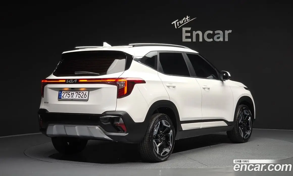 Kia Seltos 2025 2.0 автомат (гидро), фото 2 Kia Seltos 2025 2.0 автомат (гидро), фото 2
