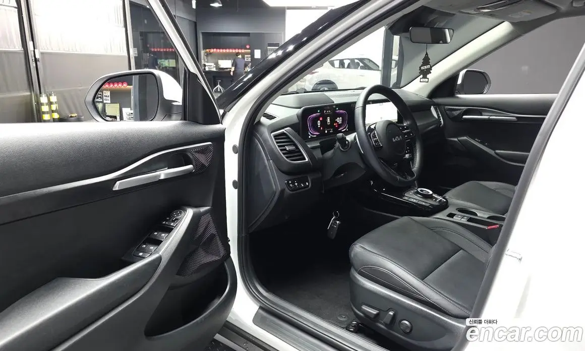 Kia Seltos 2025 2.0 автомат (гидро), фото 13 Kia Seltos 2025 2.0 автомат (гидро), фото 13