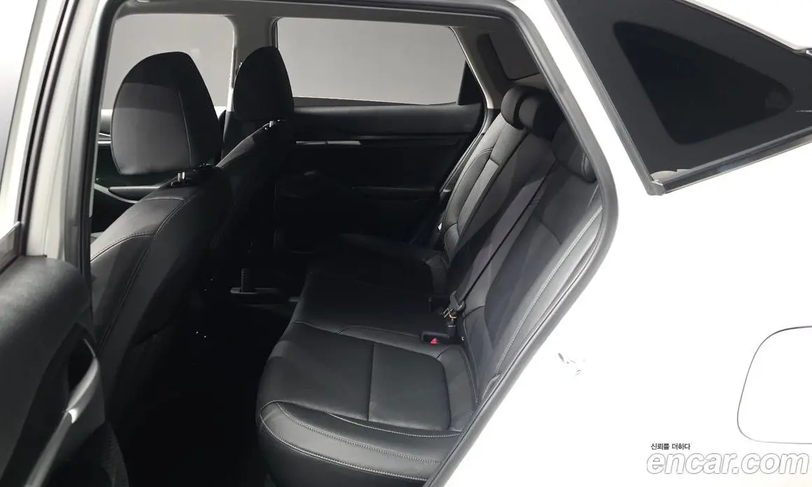 Kia Seltos 2025 2.0 автомат (гидро), фото 16 Kia Seltos 2025 2.0 автомат (гидро), фото 16