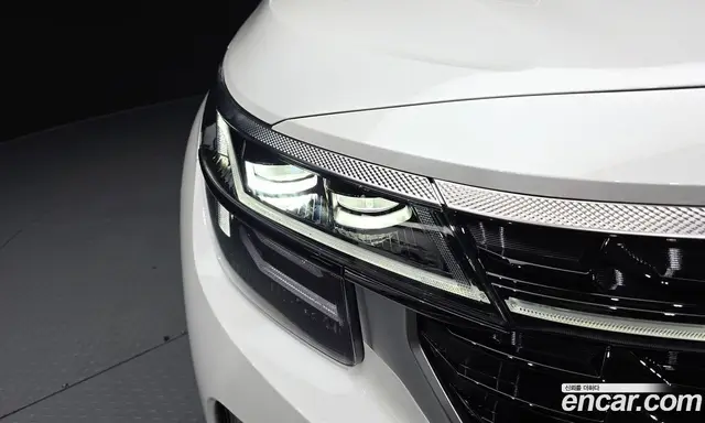 Kia Seltos 2025 2.0 автомат (гидро), миниатюра 8 Kia Seltos 2025 2.0 автомат (гидро), миниатюра 8