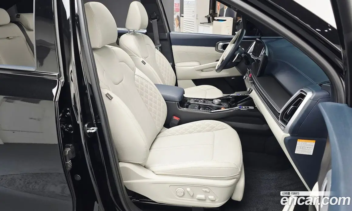 Kia Sorento 2024 1.6 автомат (гидро), фото 16 Kia Sorento 2024 1.6 автомат (гидро), фото 16