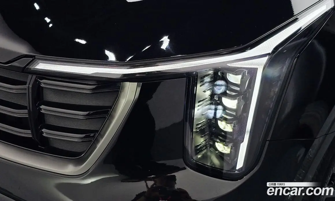 Kia Sorento 2024 1.6 автомат (гидро), фото 8 Kia Sorento 2024 1.6 автомат (гидро), фото 8