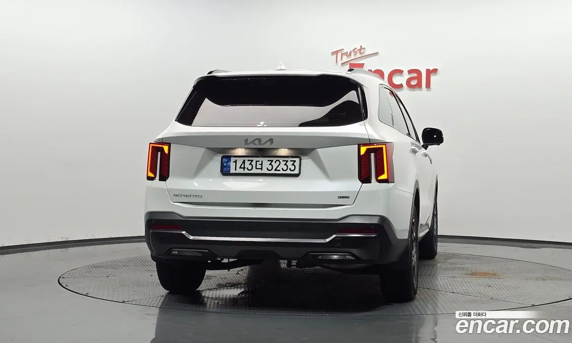Kia Sorento 2024 1.6 автомат (гидро), фото 3 Kia Sorento 2024 1.6 автомат (гидро), фото 3