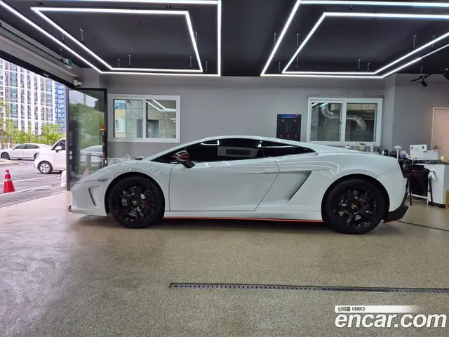Lamborghini Gallardo 2012 5.2 автомат (гидро), миниатюра 3 Lamborghini Gallardo 2012 5.2 автомат (гидро), миниатюра 3