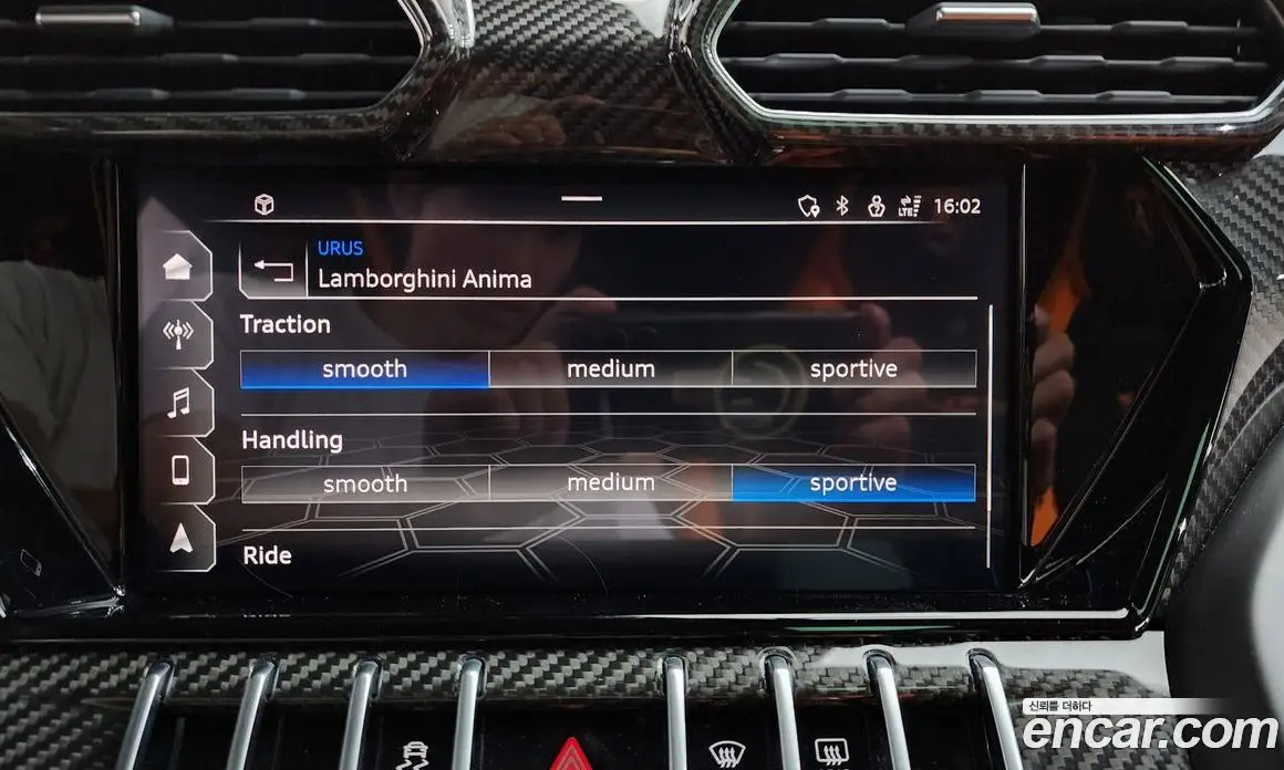 Lamborghini Urus 2022 4.0 автомат (гидро), фото 21 Lamborghini Urus 2022 4.0 автомат (гидро), фото 21
