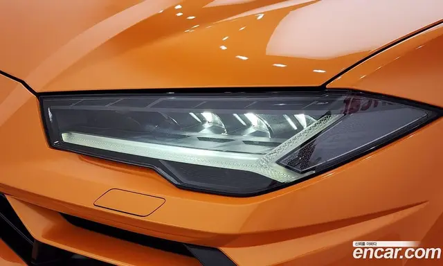 Lamborghini Urus 2022 4.0 автомат (гидро), миниатюра 8 Lamborghini Urus 2022 4.0 автомат (гидро), миниатюра 8