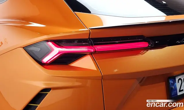 Lamborghini Urus 2022 4.0 автомат (гидро), миниатюра 9 Lamborghini Urus 2022 4.0 автомат (гидро), миниатюра 9