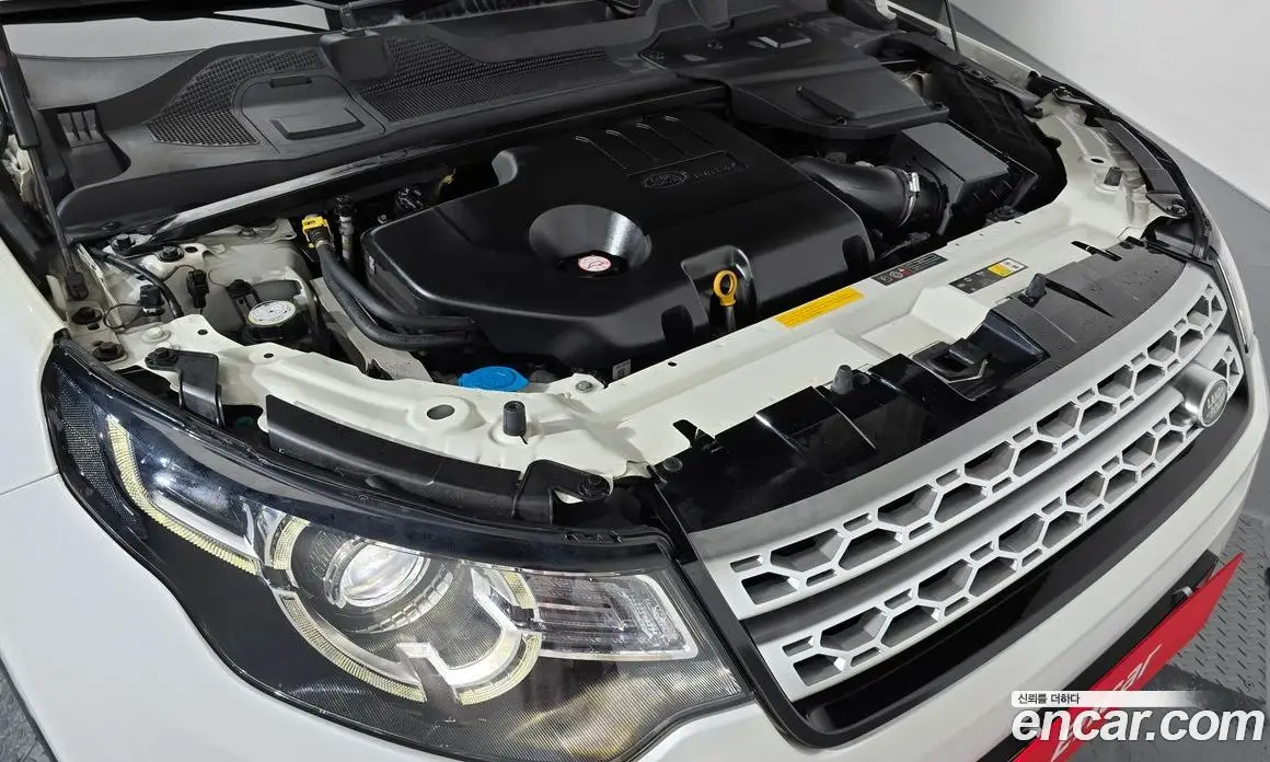 Land Rover Discovery Sport 2016 2.0 автомат (гидро), фото 6