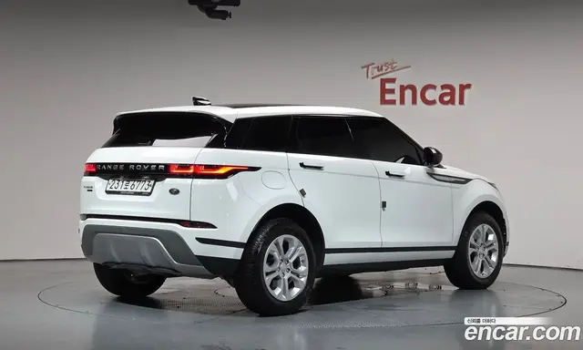 Land Rover Range Rover Evoque 2019 2.0 автомат (гидро), миниатюра 1 Land Rover Range Rover Evoque 2019 2.0 автомат (гидро), миниатюра 1