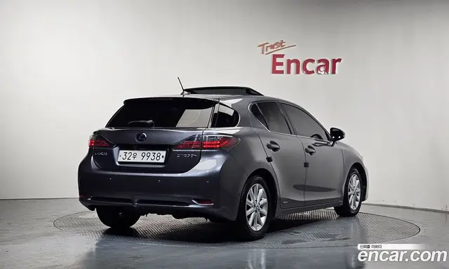 Lexus CT200h 2013 1.8 автомат (гидро), миниатюра 2 Lexus CT200h 2013 1.8 автомат (гидро), миниатюра 2