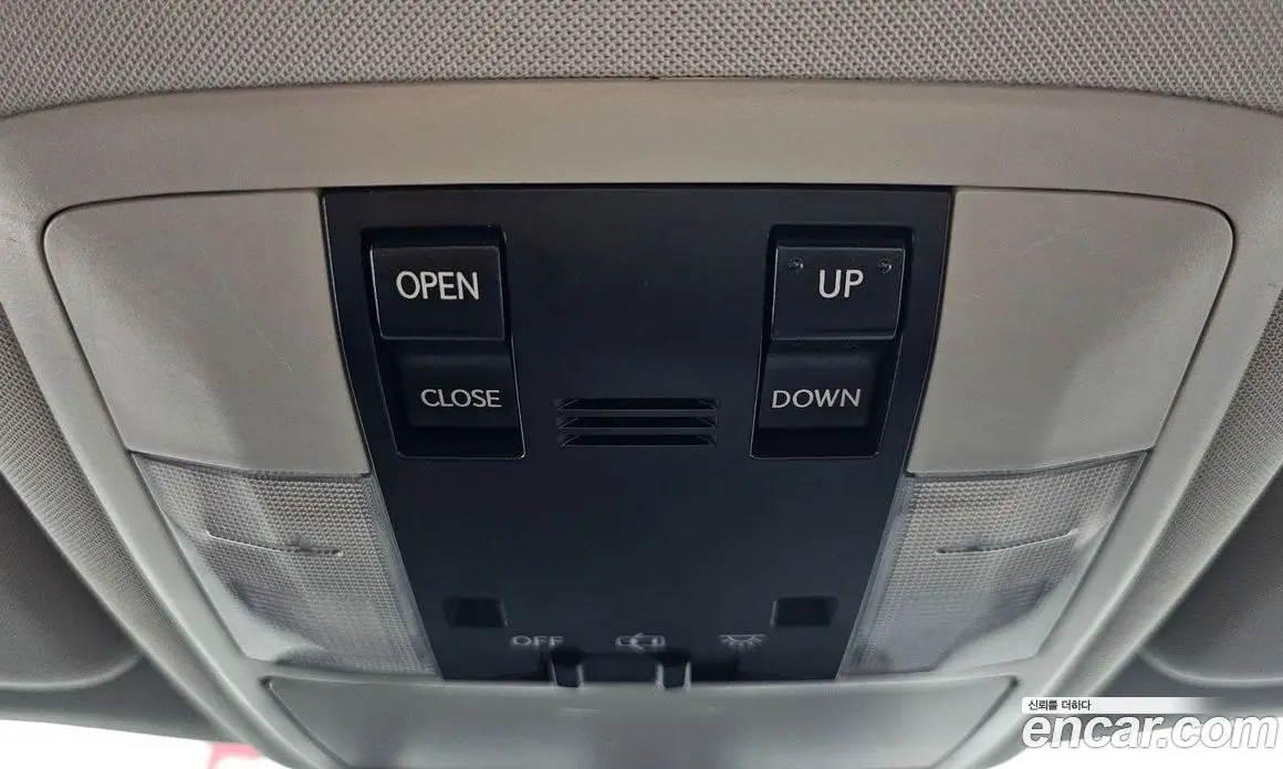 Lexus CT200h 2013 1.8 автомат (гидро), фото 16 Lexus CT200h 2013 1.8 автомат (гидро), фото 16
