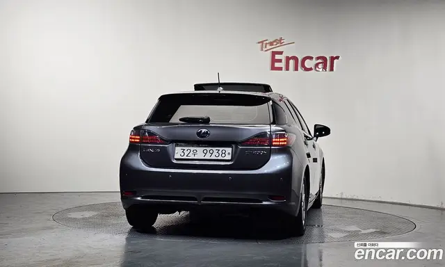 Lexus CT200h 2013 1.8 автомат (гидро), миниатюра 4 Lexus CT200h 2013 1.8 автомат (гидро), миниатюра 4