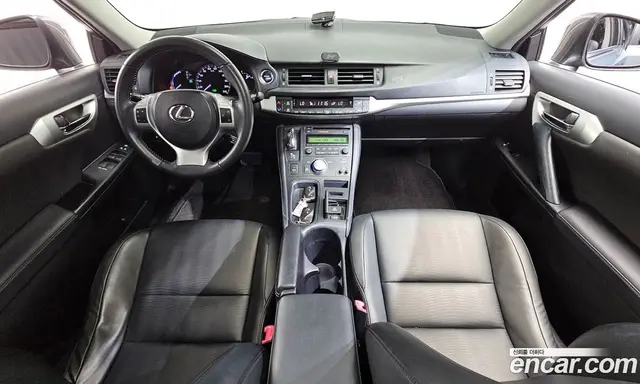Lexus CT200h 2013 1.8 автомат (гидро), миниатюра 7 Lexus CT200h 2013 1.8 автомат (гидро), миниатюра 7