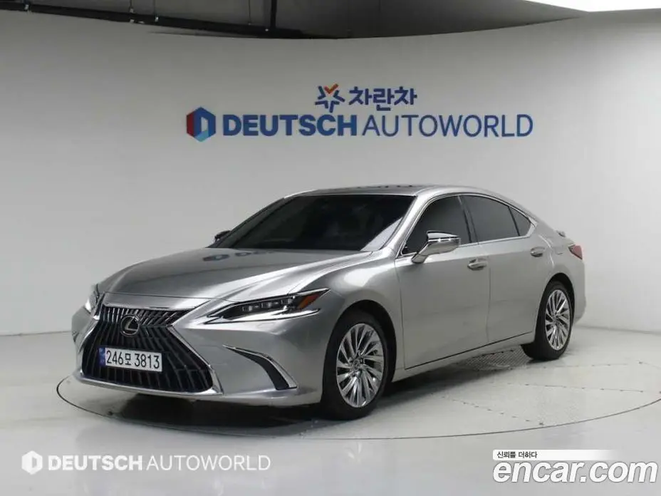 Lexus ES 2024 2.5 автомат (гидро), фото 1 Lexus ES 2024 2.5 автомат (гидро), фото 1