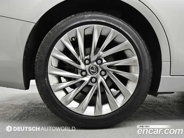 Lexus ES 2024 2.5 автомат (гидро), миниатюра 5 Lexus ES 2024 2.5 автомат (гидро), миниатюра 5