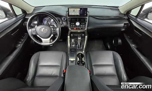 Lexus NX 2018 2.5 автомат (гидро), миниатюра 9 Lexus NX 2018 2.5 автомат (гидро), миниатюра 9
