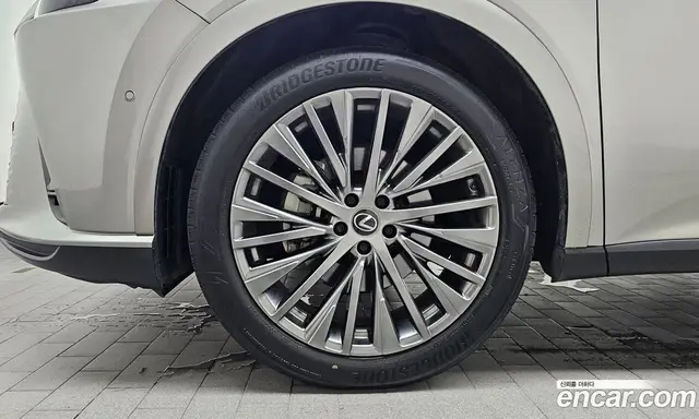 Lexus RX 2025 2.5 автомат (гидро), миниатюра 4 Lexus RX 2025 2.5 автомат (гидро), миниатюра 4