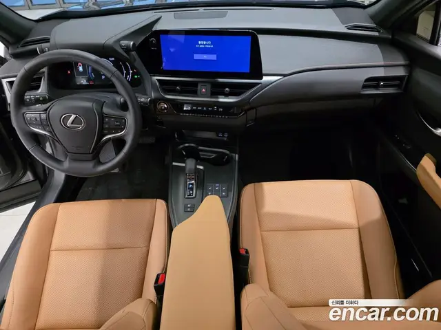 Lexus UX 2025 2.0 автомат (вариатор), миниатюра 7 Lexus UX 2025 2.0 автомат (вариатор), миниатюра 7