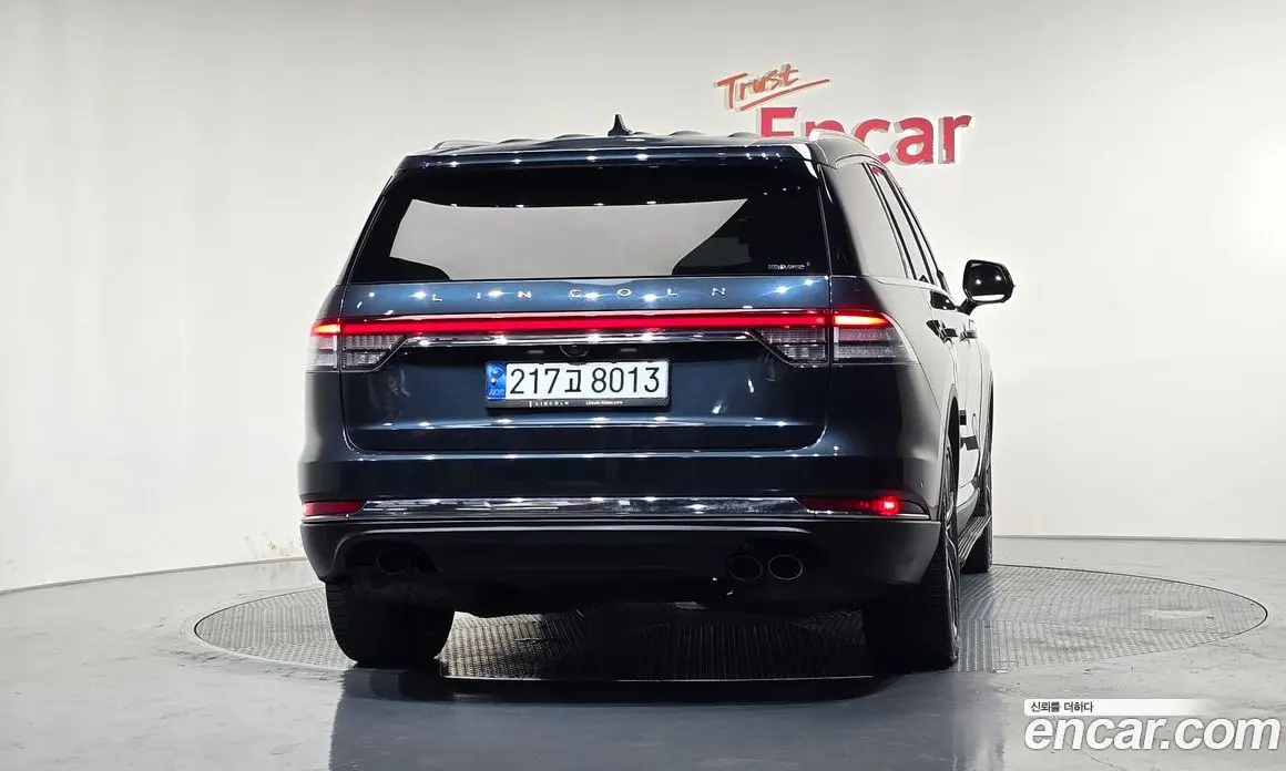 Lincoln Aviator 2023 3.0 автомат (гидро), фото 4 Lincoln Aviator 2023 3.0 автомат (гидро), фото 4