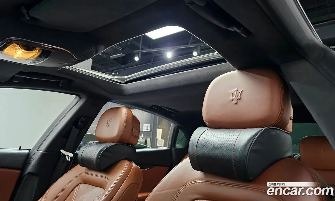 Maserati Quattroporte 2014 3.0 автомат (гидро), фото 15