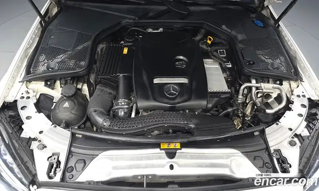 Mercedes-Benz C-Class 2016 2.0 автомат (гидро), миниатюра 6 Mercedes-Benz C-Class 2016 2.0 автомат (гидро), миниатюра 6