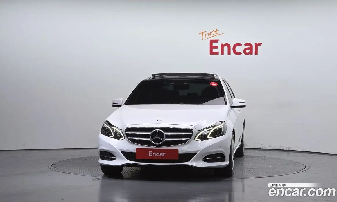 Mercedes-Benz E-Class 2013 2.1 автомат (гидро), фото 3