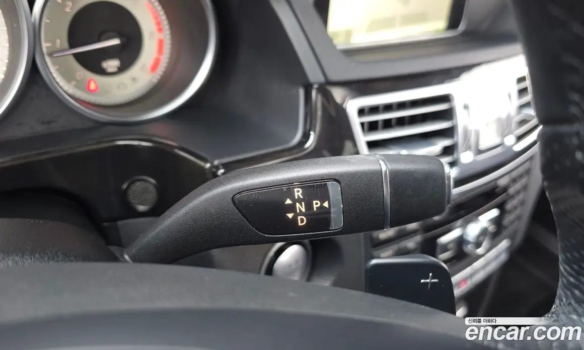 Mercedes-Benz E-Class 2013 2.1 автомат (гидро), фото 9