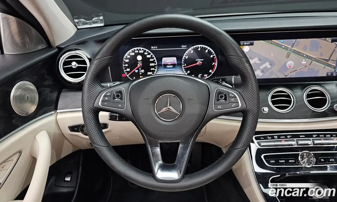 Mercedes-Benz E-Class 2016 2.0 автомат (гидро), фото 18 Mercedes-Benz E-Class 2016 2.0 автомат (гидро), фото 18