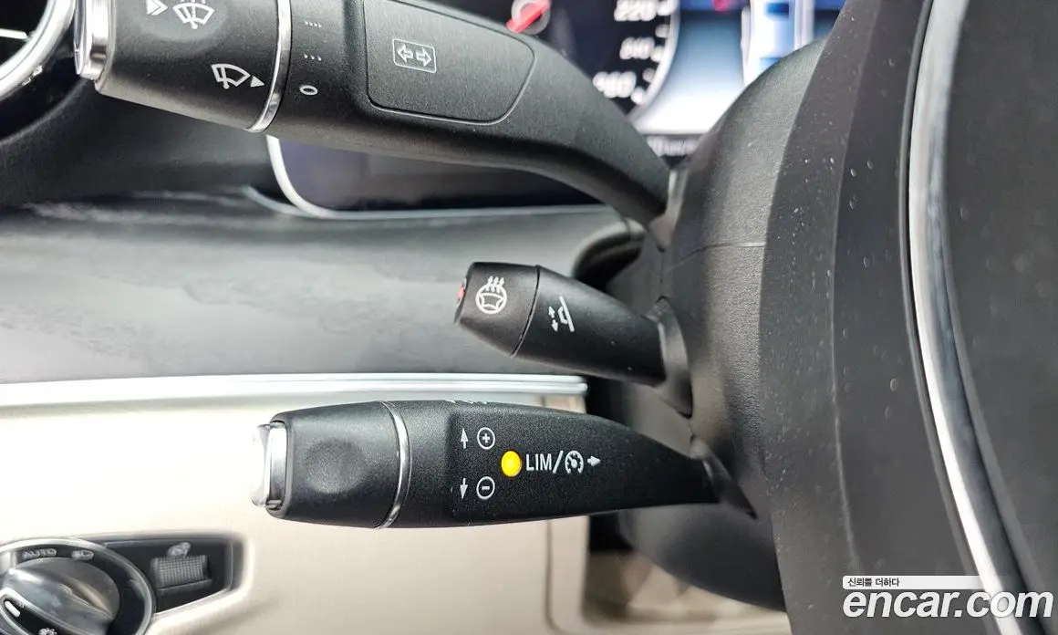 Mercedes-Benz E-Class 2016 2.0 автомат (гидро), фото 30 Mercedes-Benz E-Class 2016 2.0 автомат (гидро), фото 30