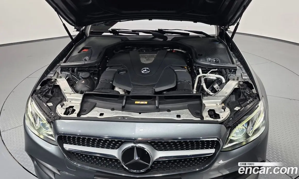 Mercedes-Benz E-Class 2018 3.0 автомат (гидро), фото 5 Mercedes-Benz E-Class 2018 3.0 автомат (гидро), фото 5