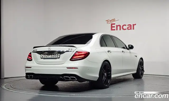 Mercedes-Benz E-Class 2018 4.0 автомат (гидро), миниатюра 2 Mercedes-Benz E-Class 2018 4.0 автомат (гидро), миниатюра 2