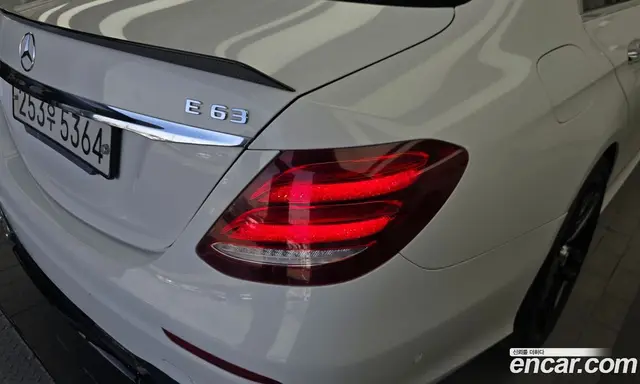 Mercedes-Benz E-Class 2018 4.0 автомат (гидро), миниатюра 9 Mercedes-Benz E-Class 2018 4.0 автомат (гидро), миниатюра 9