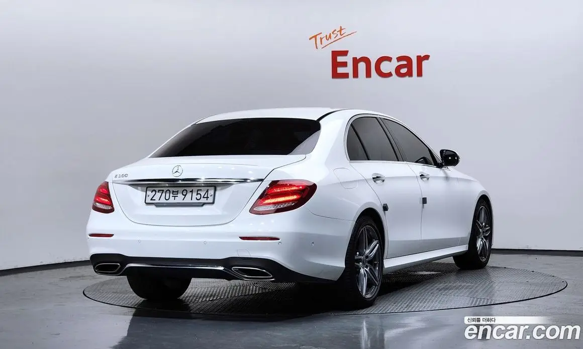 Mercedes-Benz E-Class 2019 2.0 автомат (гидро), фото 2 Mercedes-Benz E-Class 2019 2.0 автомат (гидро), фото 2