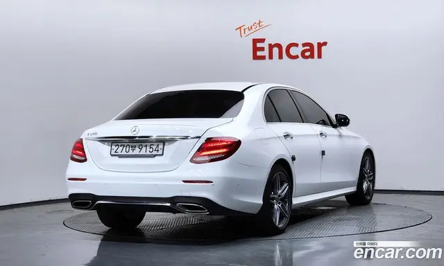 Mercedes-Benz E-Class 2019 2.0 автомат (гидро), миниатюра 2 Mercedes-Benz E-Class 2019 2.0 автомат (гидро), миниатюра 2